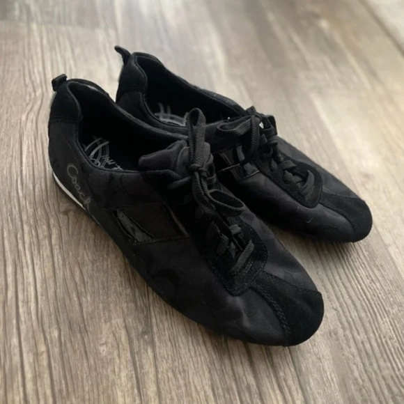 Monogram Coach Running Workout Athletic Lace Up Boho Chic Hip Everyday Sneakers - Picture 1 of 5